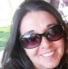 Lost golden retriever in Maple Tree area