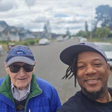 STORY TIME!!! Meet my neighbor Dave. Dave and I have been friends for a  good 5 years now. Dave watches over the home when we are traveling, so a  lot, he knows