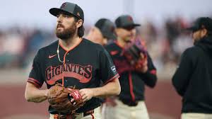 Giants option veteran reliever Ryan Walker to Triple-A after recent struggles