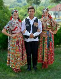 Kalotaszegi Nepviselet Hungarian Clothing Traditional Outfits Folk Costume