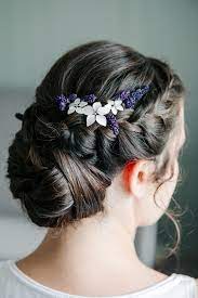 Haarschmuck Braunes Haar Hochsteckfrisur Lavendel Brautfrisur Brautfrisur Frisur Hochgesteckt Haarschmuck