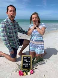 We did not find results for: 27 Fun Ways To Announce Your Pregnancy On Social Media