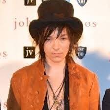Palaye royale — hang on to yourself 02:36. Emerson Barrett Palaye Royale Wiki Fandom