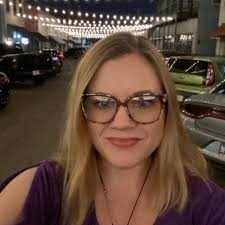 Cassandra Latimer (@casslatimer)