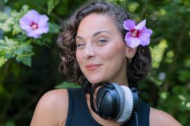 Bio — Marisa Blake