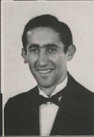 Arnold Silverstein's Instagram, Twitter & Facebook