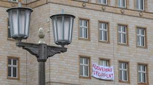 Einst waren sie begehrt, nun sind wohnimmobilien im ausland für viele russen zur belastung geworden. Immobilienspekulation Und Steigende Mieten Bereitet Dem Spekulantengluck Endlich Ein Ende Archiv