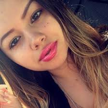 Fernanda Brewer (brewerfernanda)