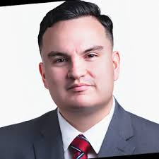 Extremely excited for my first day with Amazon as a Corporate Counsel  Fellow with Project Kuiper! A huge thank you to Hiring Our Heroes for  connecting me with this incredible opportunity and