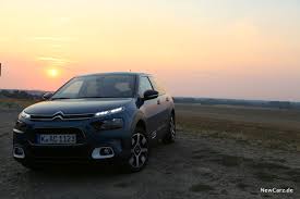 In this article we can show you how to carplay is an application available on your citroen c4 cactus, it is compatible with 5th generation iphones. Citroen C4 Cactus Smooth Operator Newcarz De