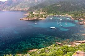 Randonnee En Corse Girolata Le Sentier Du Facteur Randonnee Corse Randonnee Haute Corse