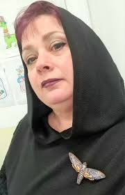 Hi I didn't go goth weekend this year because unfortunately how coach trip  was cancelled I'm just wondering if any of you guys or girls can tell me  some good online gothic