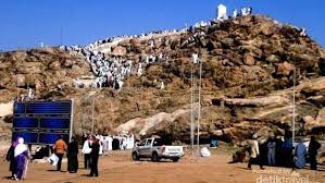 Setelah dibangkitkan kembali manusia dikumpulkan di sebuah tempat bernama padang mahsyar untuk. Tentang Padang Arafah Tempat Yang Jadi Puncak Ibadah Haji