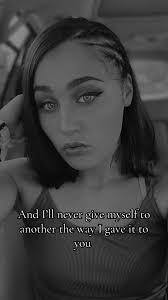 Emociones en el Amor: Reflexiones y Desamor