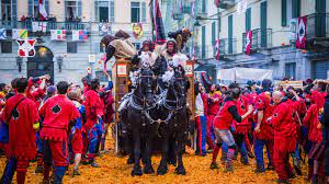 Battaglia began singing when she was three years old, and often performed at her father's karaoke club. Battaglia Delle Arance Italien Events