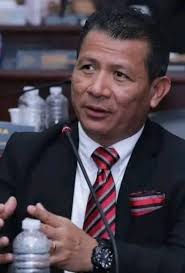 Políticos famosos están quedando fuera en elecciones, según resultados del  CNE