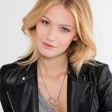 Thomas Sabo Sterling Silver Rebel at Heart Collier Tête de Mort Love,  Faith, Hope Bijou unisexe