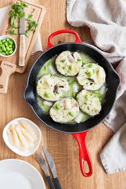 Algunas de las recetas más conocidas son la merluza en salsa verde o la merluza a no obstante, también otros cortes perfectamente válidos para cocinar en salsa la merluza son lomos o filetes. Merluza En Salsa Verde Blog De Cucute