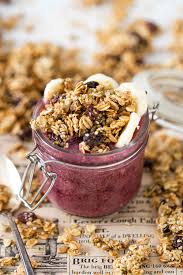 Healthy Cinnamon Raisin Granola Recipe Running On Real Food In 2020 Cinnamon Raisin Granola Recipe Granola Recipes Raisin Granola Recipe