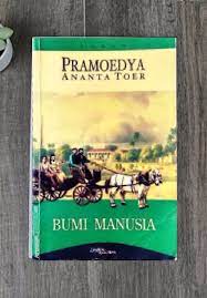 Biasanya resensi mengandung kekurangan, kelebihan dan informasi dari buku, film di tengah cerita, bumi manusia juga memiliki sinopsis kisah cinta antara minke dan annelies, gadis indo yang juga anak dari nyai ontosoroh. Resensi Bumi Manusia Pramoedya Ananta Toer Perempuan Membaca