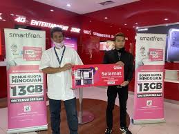 Di antara kiat manjur pengusaha untuk melipatgandakan penjualannya ialah dengan mengadakan undian berhadiah. Ikut Undian Smartfren Wow Karyawan Koperasi Dapat Rumah Senilai Rp1 Miliar Berita News