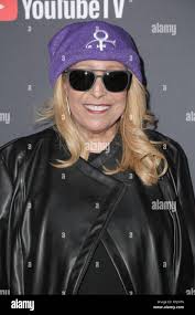 Sharon nelson hi-res stock photography and images