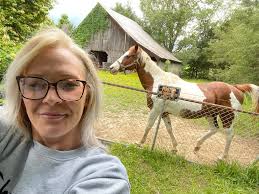 Hi All, I need your help in finding my next horse. After looking for a  saddlebred for the past year, I have decided that a Morgan would be a more  appropriate breed