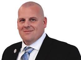 Sheila Hummel's Instagram, Twitter & Facebook