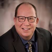 Steven Esau's Instagram, Twitter & Facebook