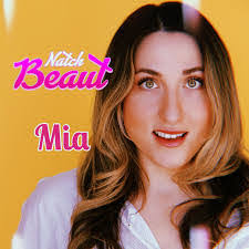 Mia Buckner's Instagram, Twitter & Facebook