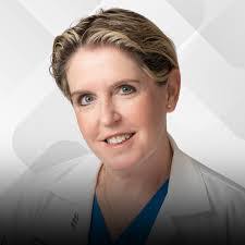 Leslie Stoll's Instagram, Twitter & Facebook