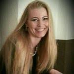 Angelica Mohr's Instagram, Twitter & Facebook