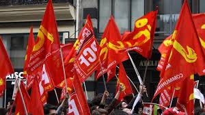 https://www.zoomdici.fr/sites/default/files/styles/medium/public/images/567667_parti-communiste-francais-PCF-drapeaux-meeting_Paris2012.JPG?itok=uyMbPi3h