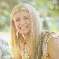 Kristina Bush's Instagram, Twitter & Facebook