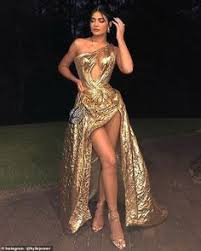 Make An Entrance In A Gold Dress Like Kylie In J Aton Couture Fashion Kylie Jenner Outfits Kylie Jenner Dress