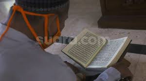 Masya Allah Ternyata Ini 8 Arti Mimpi Baca Alquran Menurut Tafsir Islam
