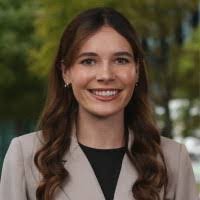 Molly Swift's Instagram, Twitter & Facebook