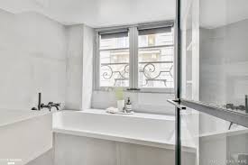 Un Mini Loft Dans Le Marais Studio Beau Faire Cote Maison Petit Appartement Appartement Agence Architecture