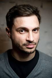 Diálogo aberto ou estacionamento 24 horas por dia, 7 dias por semana: como  as fachadas ativas das ruas atraem e protegem os cidadãos