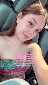 han 🌷 (@hannahodube)