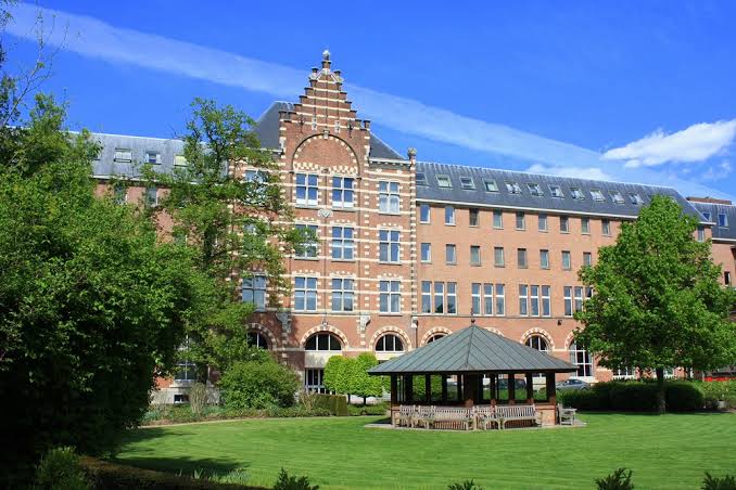Een dag op het internaat - Internaat - Klein Seminarie Hoogstraten