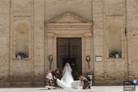 Help center contributor zone polls. Chiesa Di Santa Croce D Ete Wedding Pictures Chiesa Di Santa Croce D Ete Images From Real Weddings Wpja