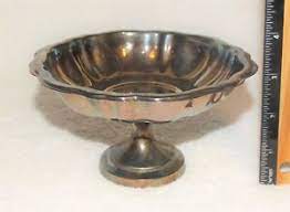 Beautiful silver candy dish epns 1986 rare! Oneida Silver Plate Candy Dish Bowl On Pedestal Usa Scalloped 3 1 8 Tall Ebay