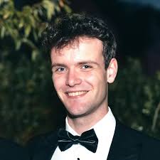 Andrew Nicoll's Instagram, Twitter & Facebook