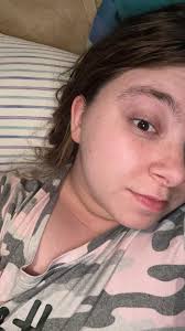 What are some tips for looking better with makeup, skin care, and hair care?