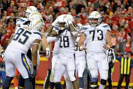 Chiefs esports club is an australian organization founded in august 2014. Chargers Vs Chiefs Game Time Tv Schedule Online Streaming And More Bolts From The Blue