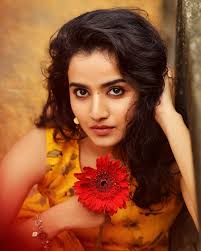 🌼🌸 #🙏🏻 #praiseandthanksbetoGod #instagood #instagram #explore  #explorepage #ep #portrait #foryou #happy #peace #random #premam  #premampalam #yellow #😊 #ootd #portrait