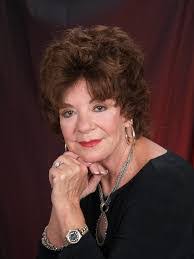 Gayle Bailey's Instagram, Twitter & Facebook