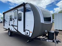 1988 bonair, equipped with full kitchen, with stove top and refrigerator (runs off 120v or propane), full bathroom with stand up shower, convertible table, and plenty of storage and seating space. Travel Trailers For Sale In Minnesota Oak Lake Rv Sales And Service In Moose Lake Shop Rv S Cars Trucks Golf Carts And More In Minnesota
