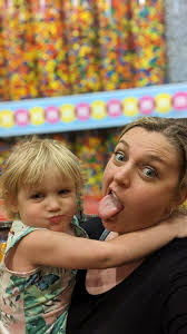 Hello Superstition Springs Community, Just introducing myself and getting  my name out there! I am Isabelle, I'm a mom and a wife! My husband and I  recently moved to Mesa from San